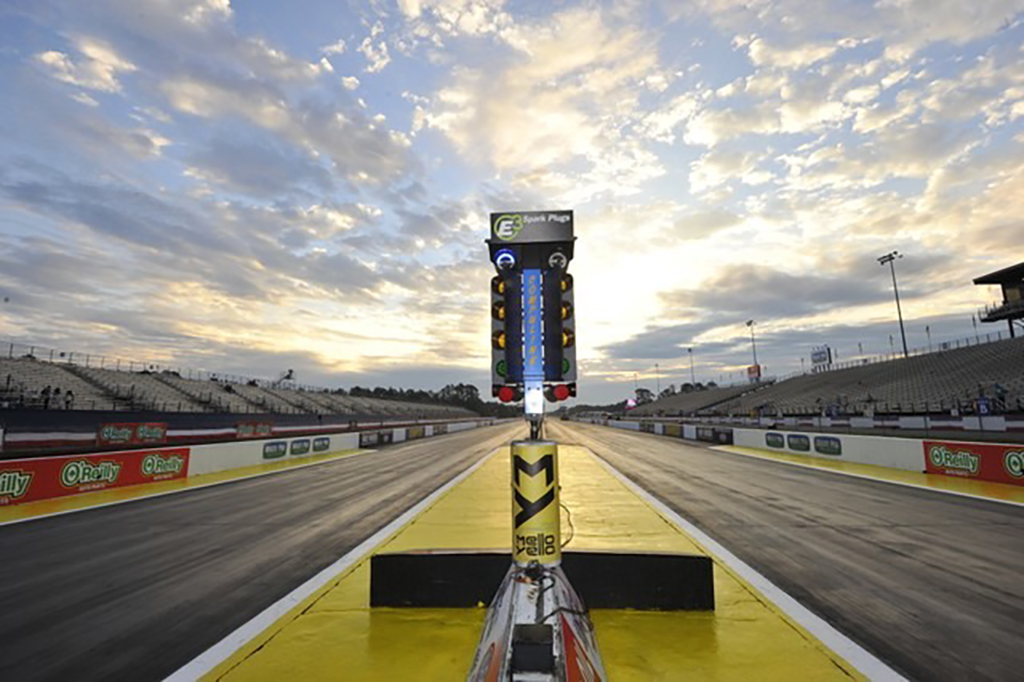 Gainesville Raceway starting line